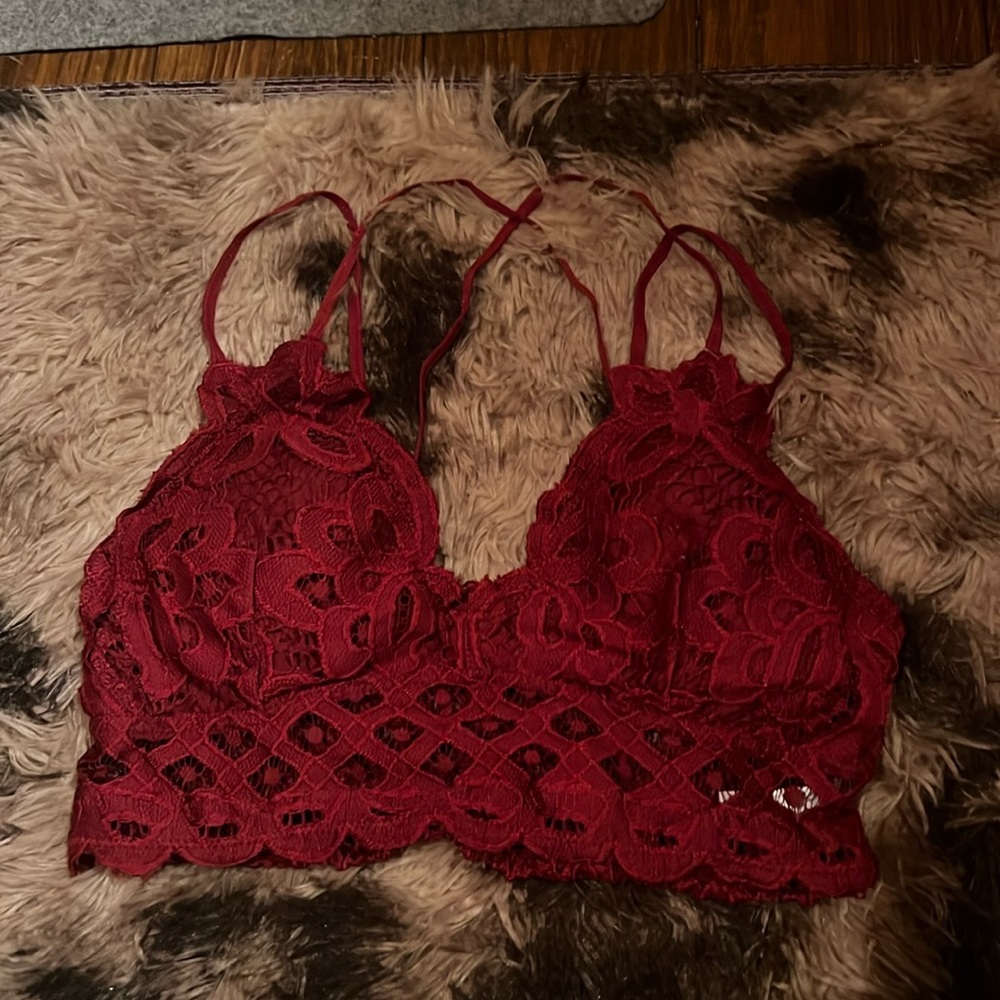 Cute under top